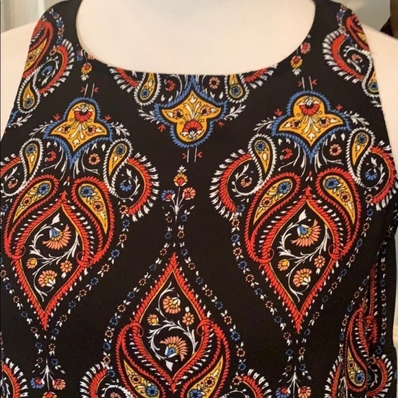 Pink Rose black printed sleeveless top - Picture 2 of 11